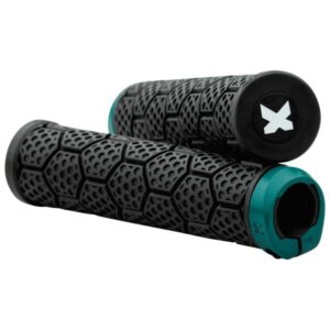 Sixpack Racing - D-Trix PA - Fahrradgriffe Gr Ø 33 mm schwarz